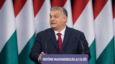  Hungary trồng 10 cây xanh mỗi khi có em bé chào đời