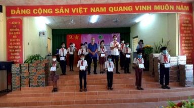  Công ty TNHH Truyền thông Reporter VN tổ chức “Ngày hội dinh dưỡng và phát triển 2021” cho trẻ em nghèo ở Sóc Trăng