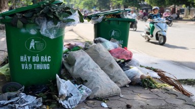 Dân Quảng Ngãi bức xúc vì rác tràn ngập khắp thành phố