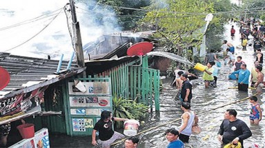  Bangkok thoát đại hồng thủy