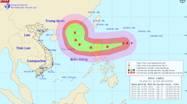  Sức gió mạnh nhất vùng gần tâm bão Yutu giảm xuống cấp 15 