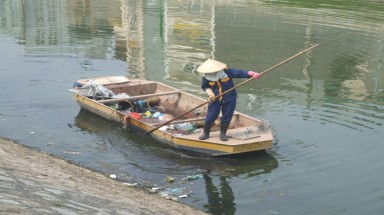  Hồ Hà Nội vẫn trong đà suy thoái