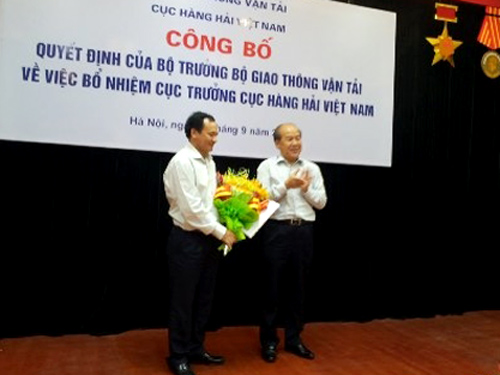 'Tranh[-]cãi'[-]về[-]học[-]vấn[-]của[-]tân[-]Cục[-]trưởng[-]Hàng[-]hải